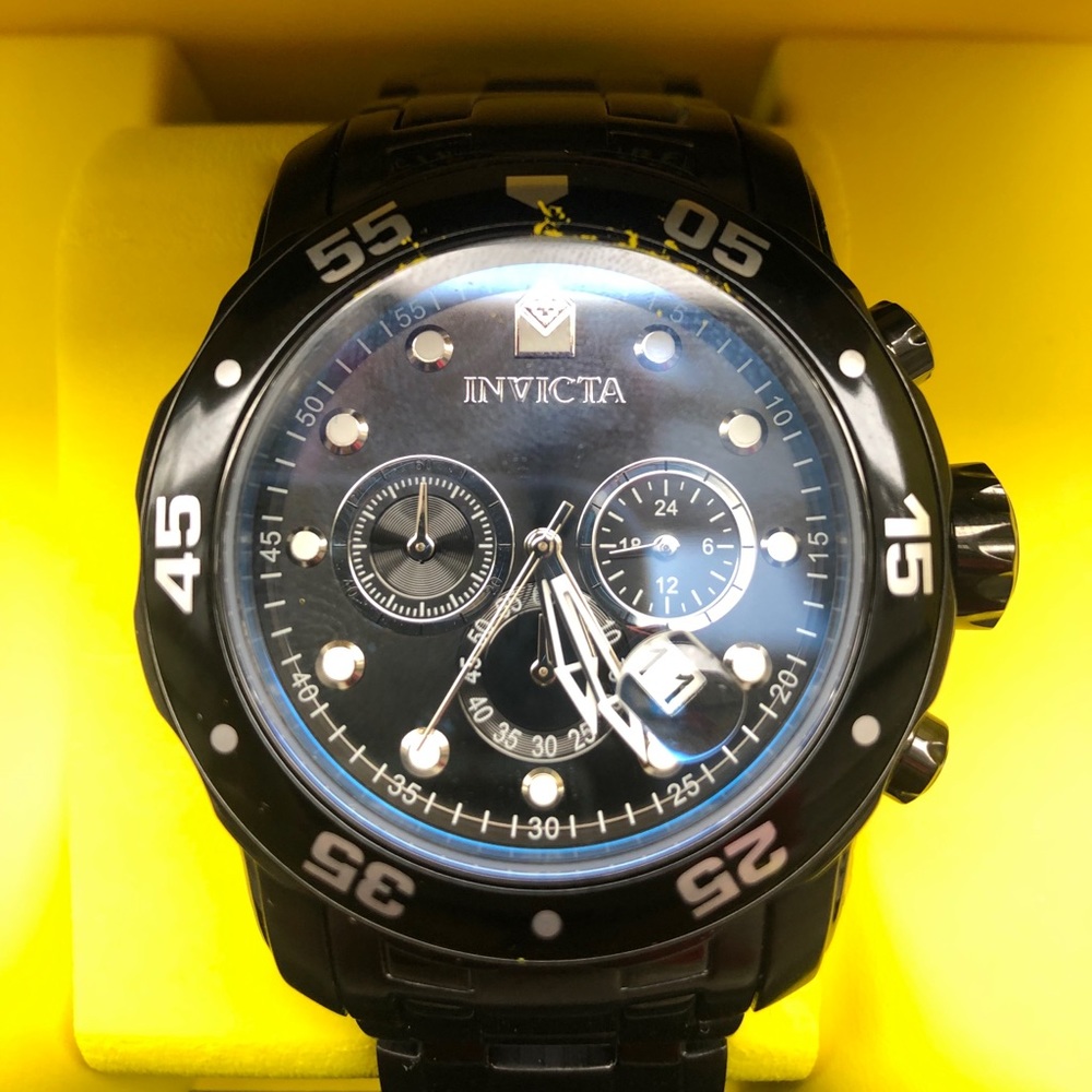Watches female and male invicta brand new